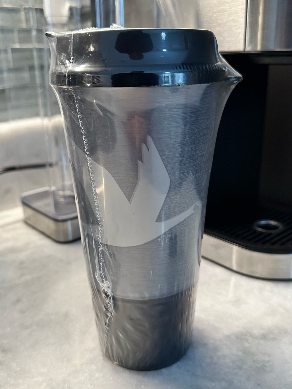 Wawa Official 20oz Insulated Gray and Black Travel Tumbler - Picture 3 of 7